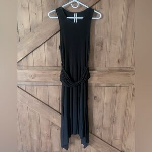 Anthropologie Black Ribbed Dress w/attached sash. Size L.
